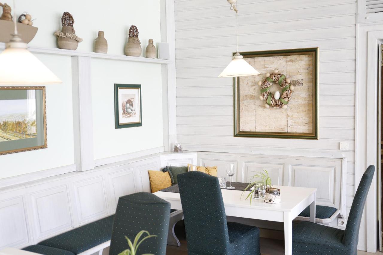 Birkenhof - - Wohlfuehl Mit Wochenend-restaurant Hotel Gols