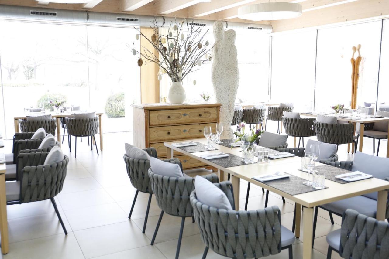 Hotel Birkenhof - - Wohlfuehl Mit Wochenend-restaurant Gols
