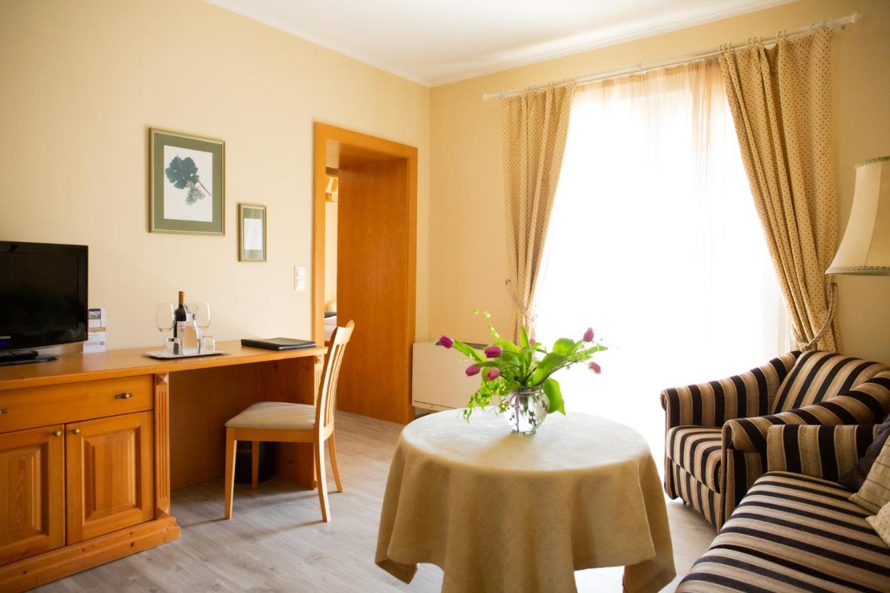 Birkenhof - - Wohlfuehl Mit Wochenend-restaurant 4* Gols